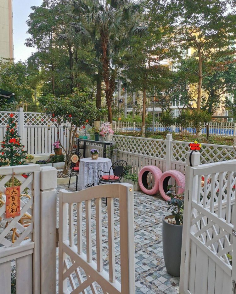 30平米一樓花園實景圖_住一樓花園洋房體驗感受-成都青望園林景觀設計公司-1 30平米一樓花園實景圖_住一樓花園洋房體驗感受-成都青望園林景觀設計公司-1