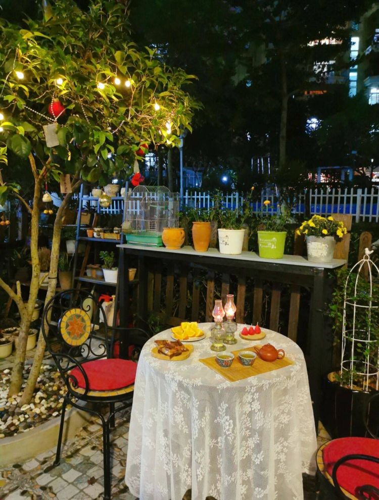 30平米一樓花園實景圖_住一樓花園洋房體驗感受-成都青望園林景觀設計公司-1 30平米一樓花園實景圖_住一樓花園洋房體驗感受-成都青望園林景觀設計公司-1